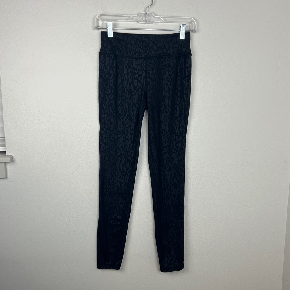 Sweaty Betty All Day Full Length Black Animal Emboss Leggings - Picture 2 of 6